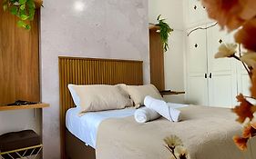 Lindo Loft, frente ao Metrô, a 5 minutos do Aterro